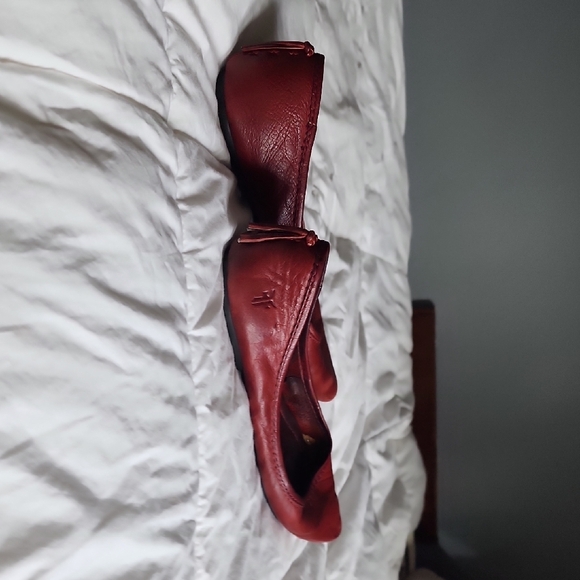 Frye Leather Flats Ws 7.5 - Picture 3 of 5
